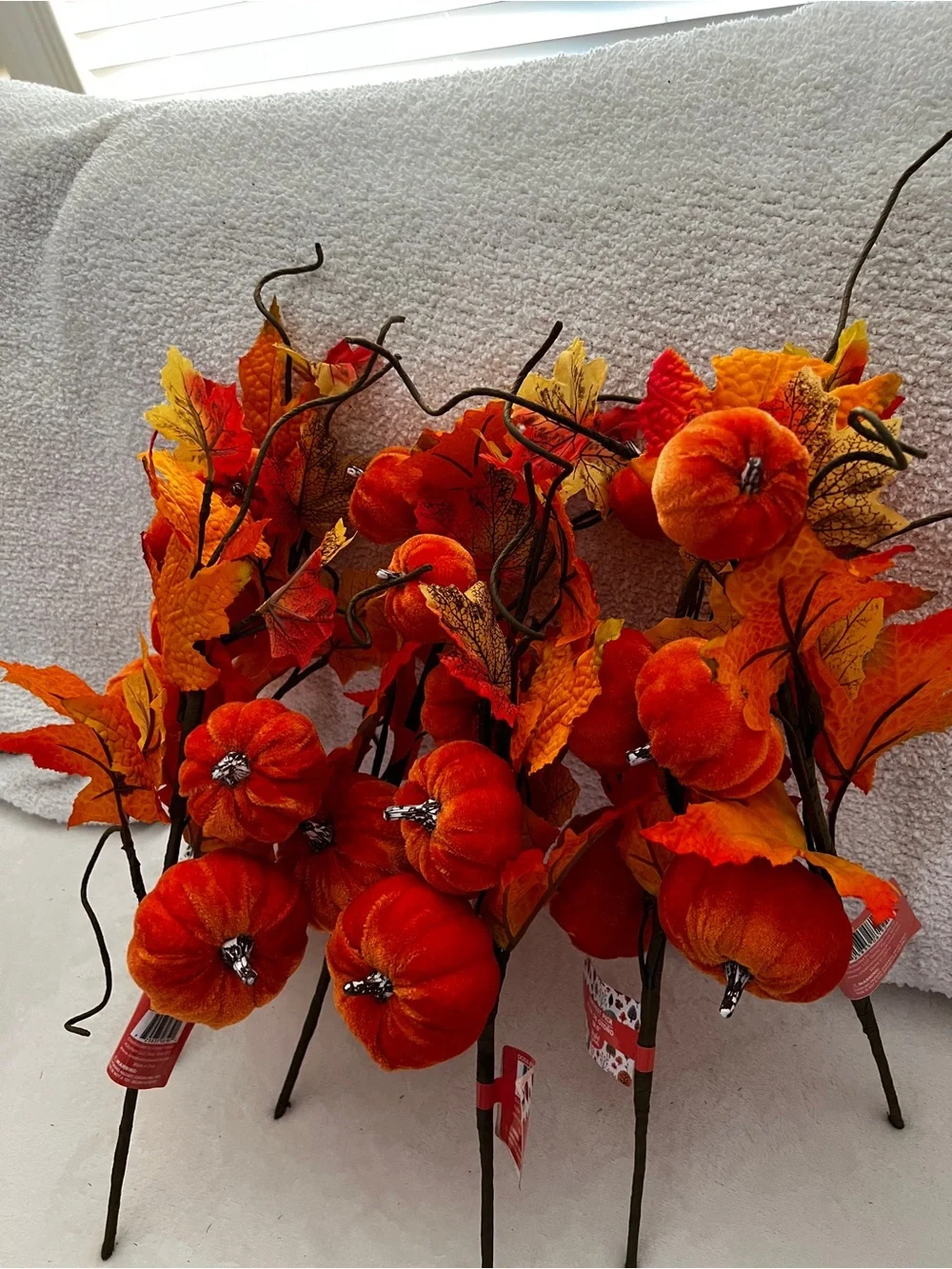 Harvest Pick Fall Decor Lot Of 6 Stem Velvet Pumpkins Sz 18.5